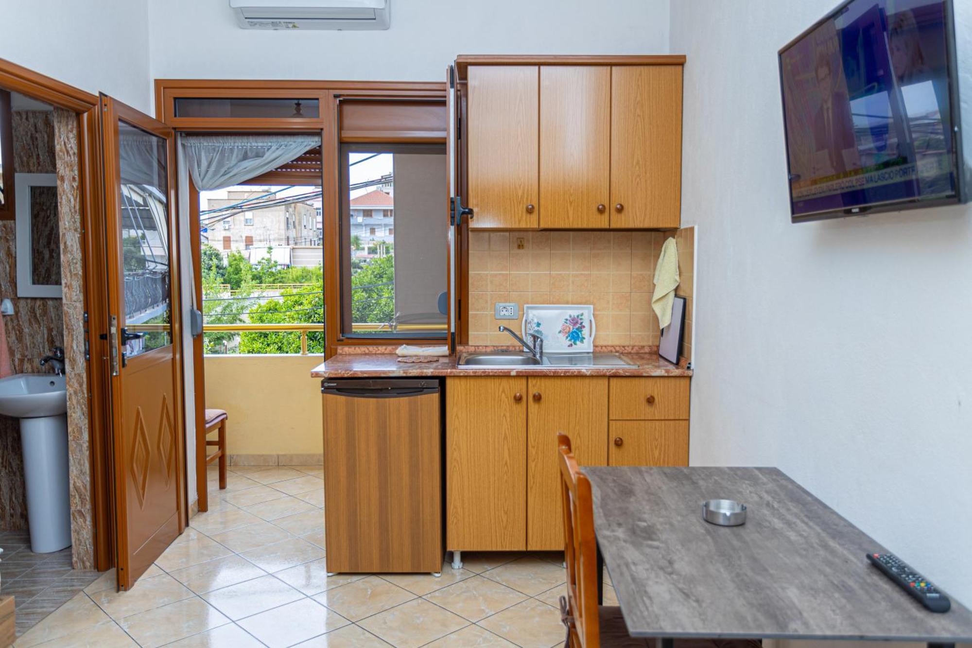 Hotel Olti Vlore Exterior photo